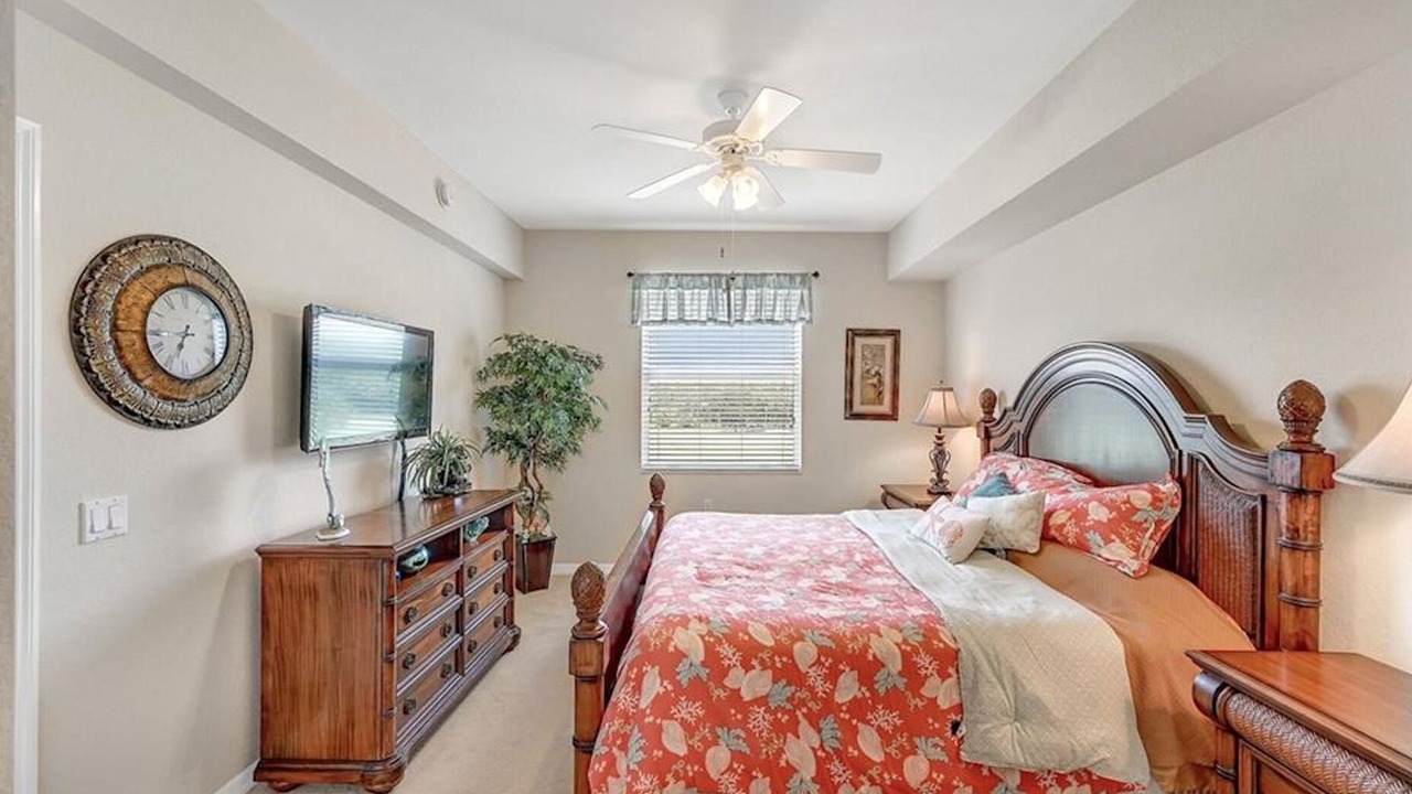 Photo of Bedroom in Naples