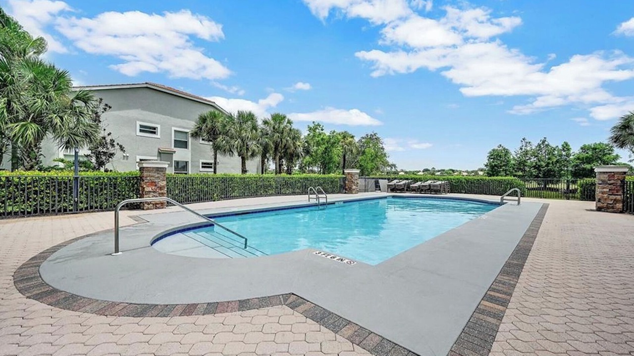 Photo of Outdoor in Naples