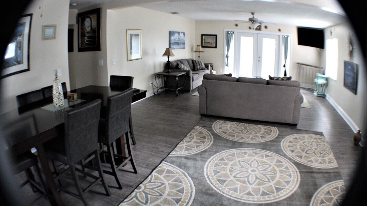 Photo of Livingroom in Riverview