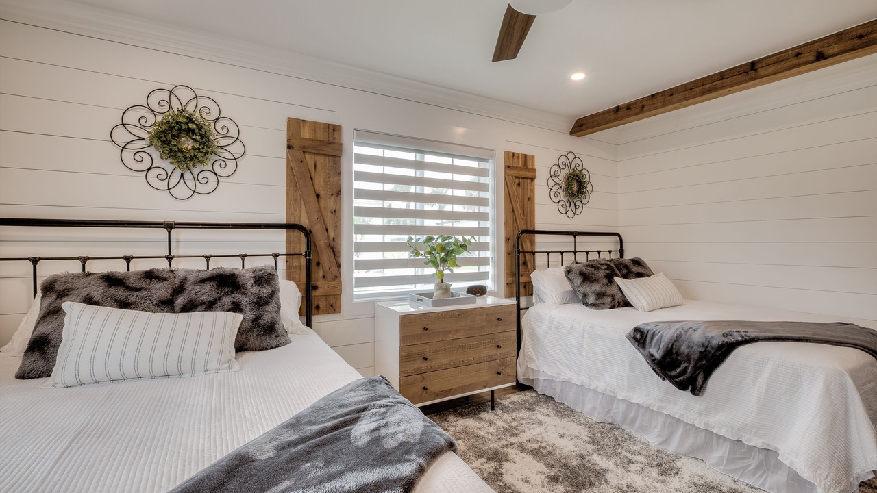 Photo of Bedroom in Hills T P
