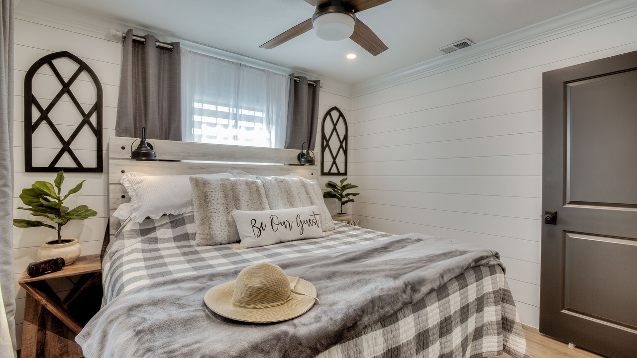 Photo of Bedroom in Hills T P