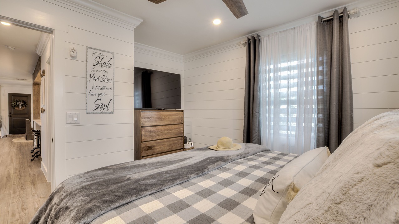 Photo of Bedroom in Hills T P