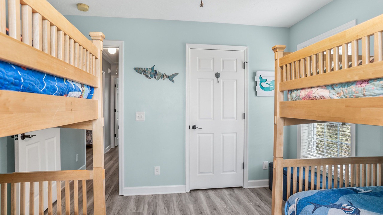 Photo of Bedroom in Oceanmarsh Subdivision