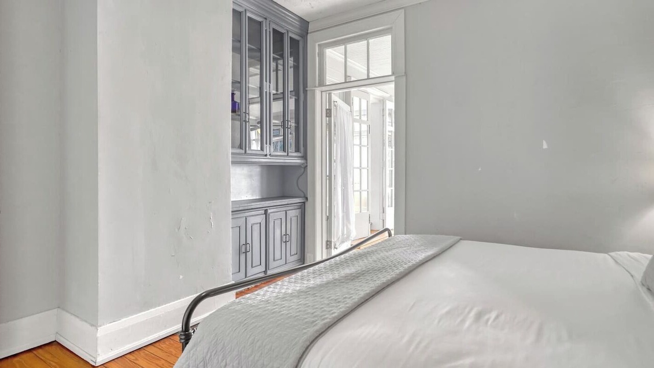 Photo of Bedroom in Tropic