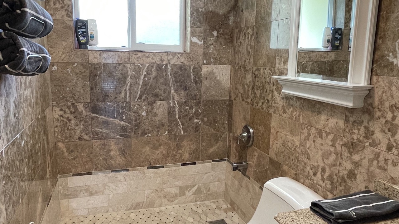 Photo of Bathroom in Sunset Cove