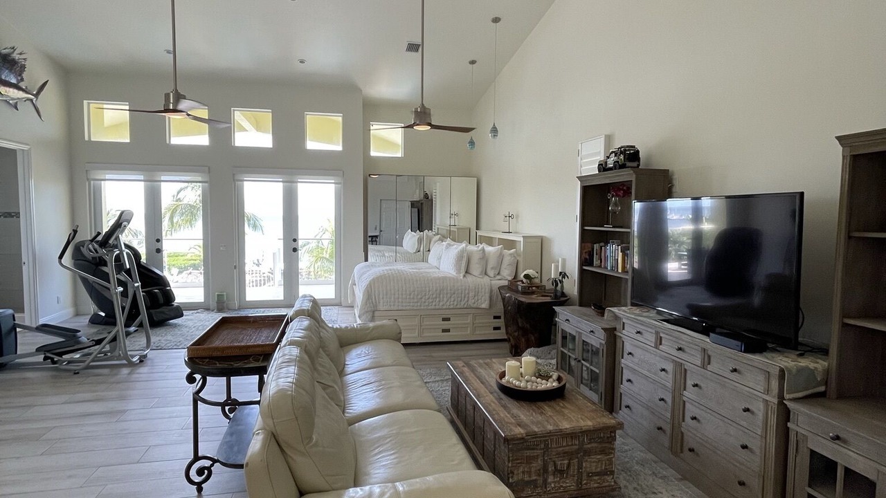Photo of Livingroom in Sunset Cove