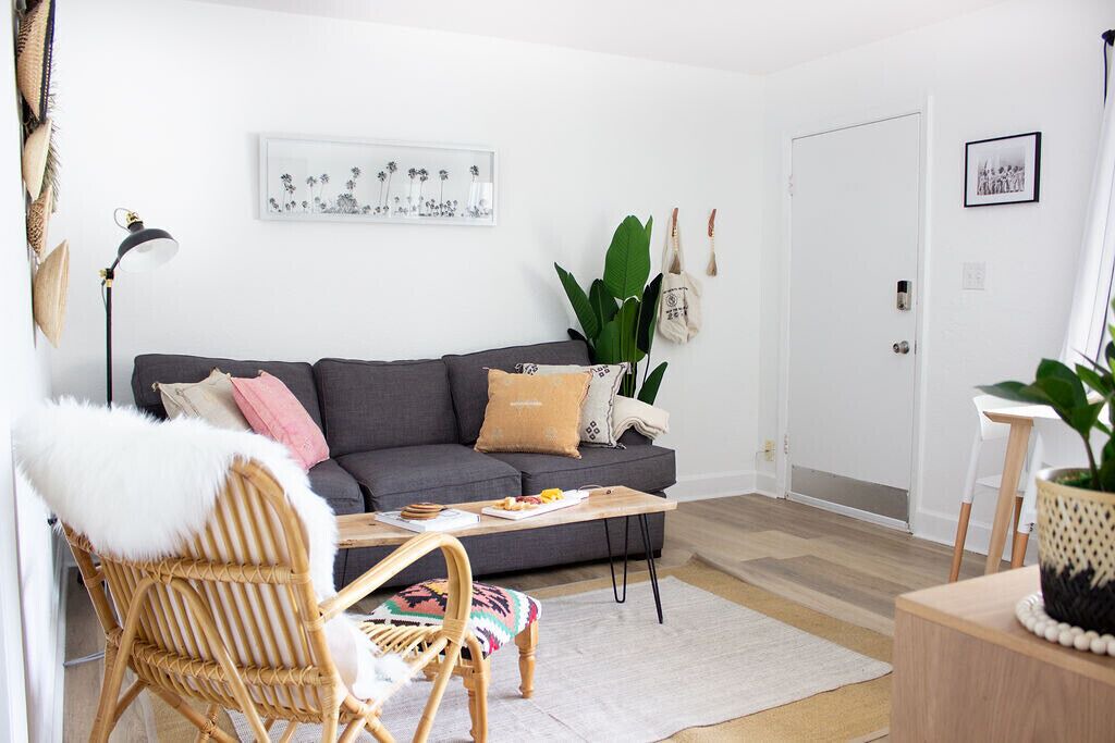 Photo of Livingroom in Gulfstream Beach