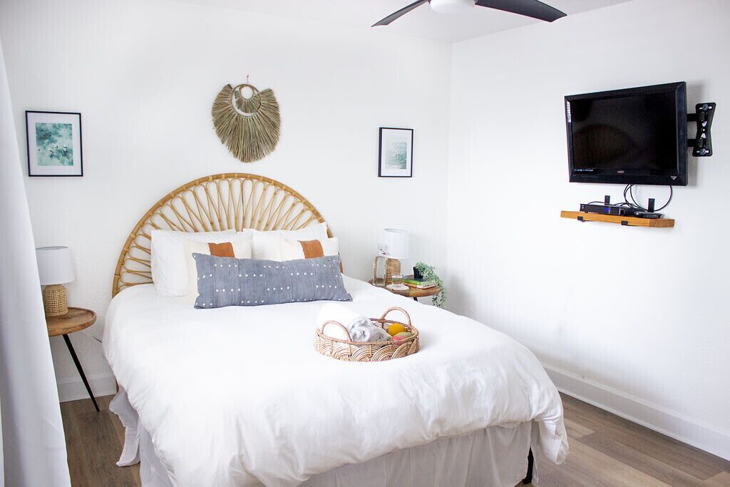 Photo of Bedroom in Gulfstream Beach
