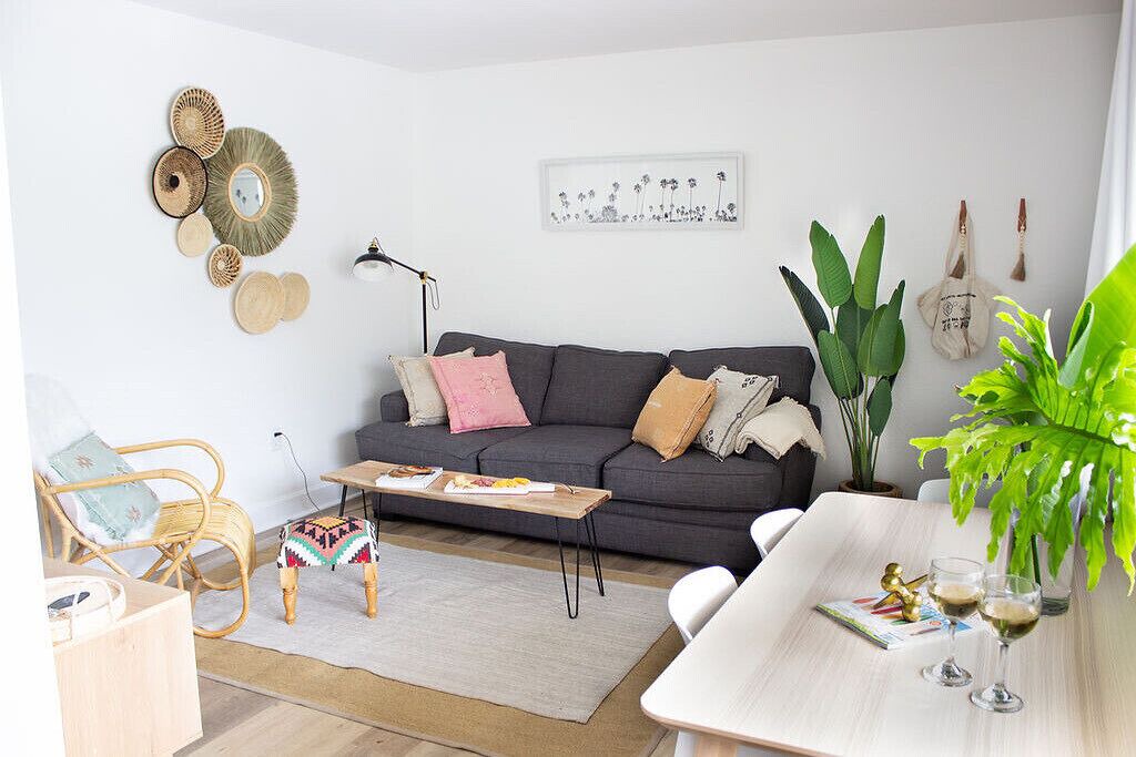 Photo of Livingroom in Gulfstream Beach