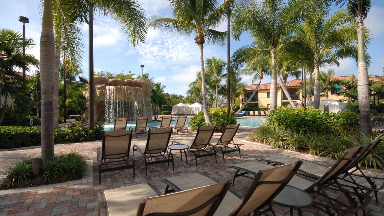 Photo of Outdoor in Naples