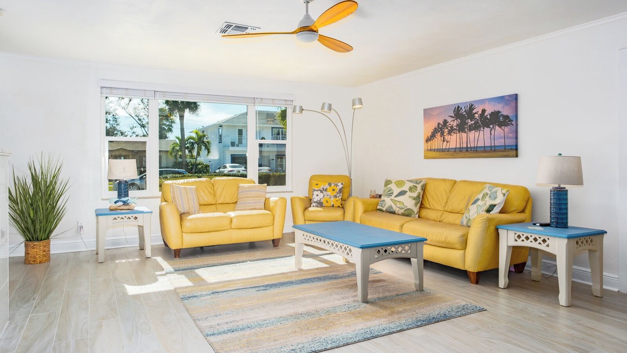 Photo of Livingroom in Belle Vista
