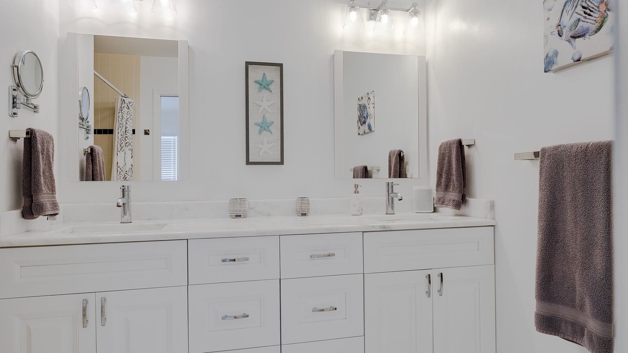 Photo of Bathroom in Belle Vista