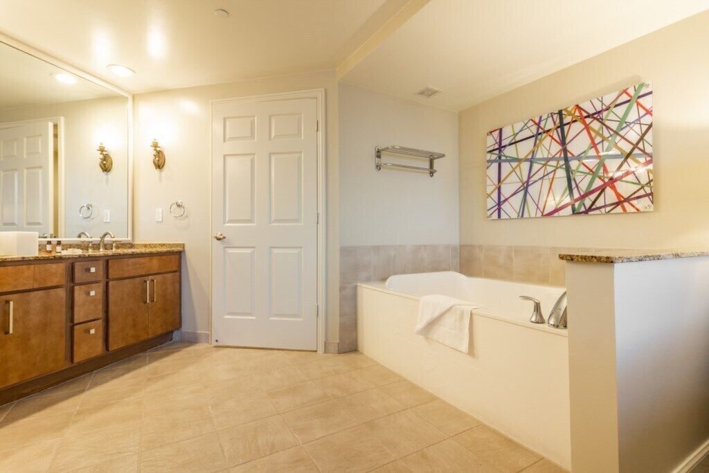 Photo of Bathroom in Doral