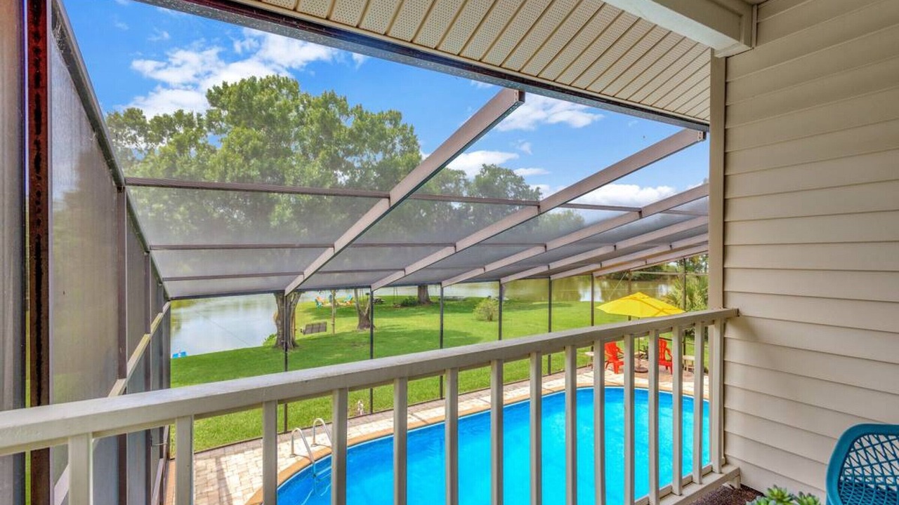 Photo of Patio Balcony in Lakeview Village