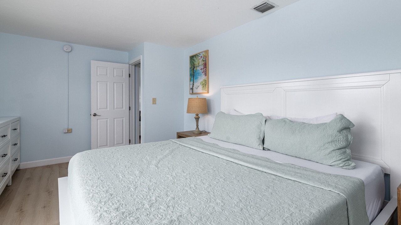 Photo of Bedroom in Marathon