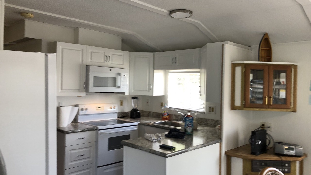 Photo of Kitchen in Hutchinson Island South
