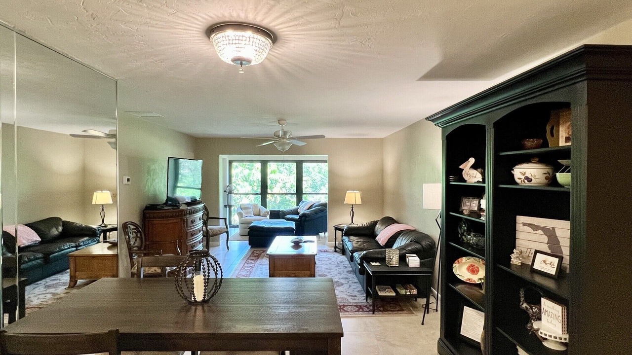 Photo of Livingroom in Biggar
