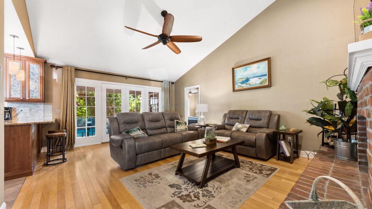 Photo of Livingroom in Rocky Point