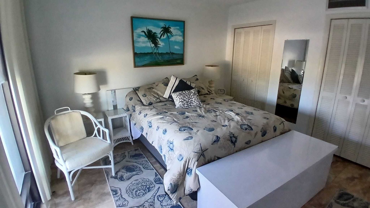 Photo of Bedroom in Marathon