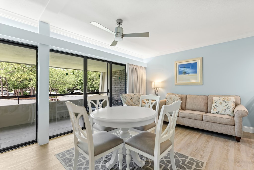 Photo of Livingroom in Palm Harbor