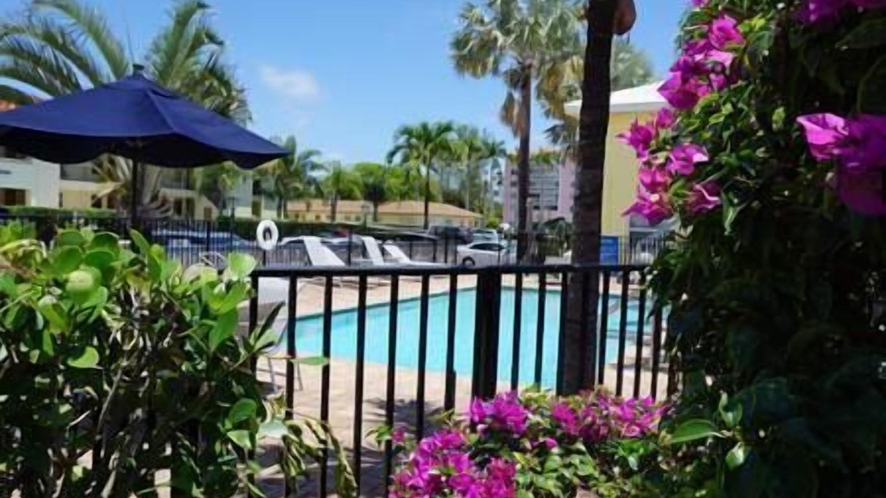 Photo of Others in Palm Beach Shores