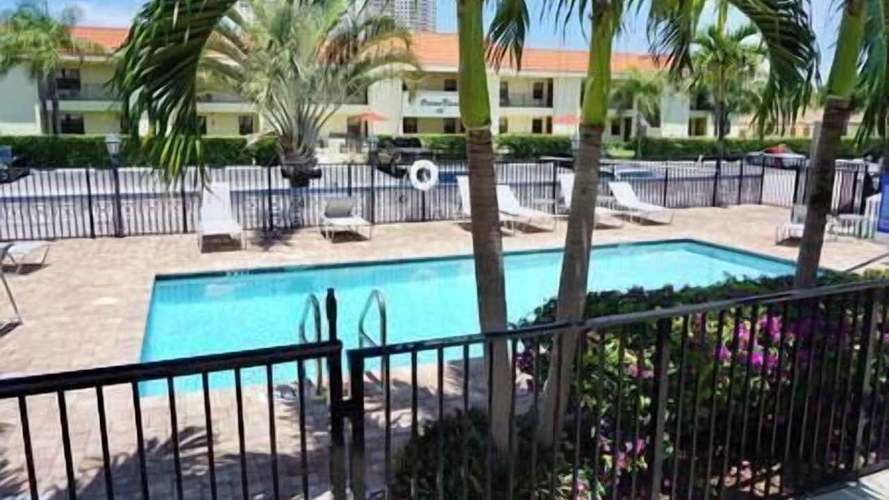 Photo of Others in Palm Beach Shores