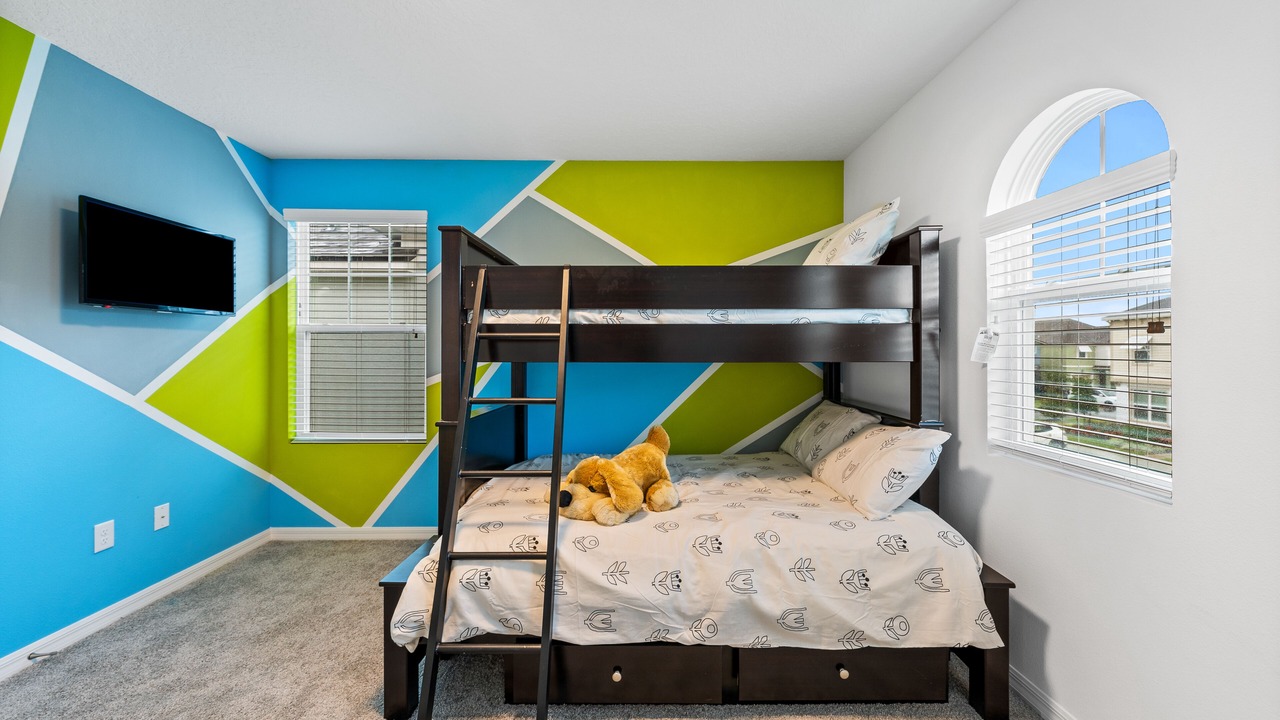 Photo of Bedroom in Bay Lake