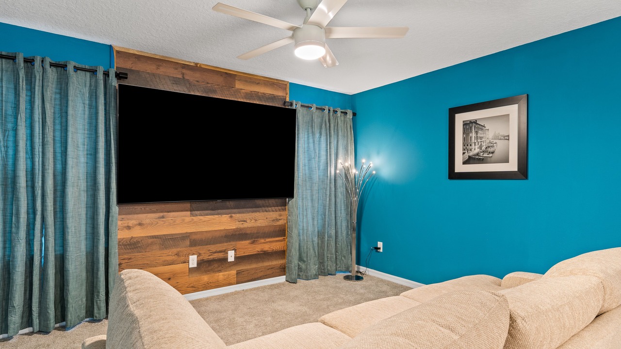 Photo of Livingroom in Bay Lake