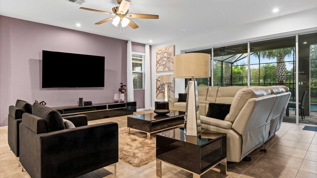 Photo of Livingroom in Bay Lake