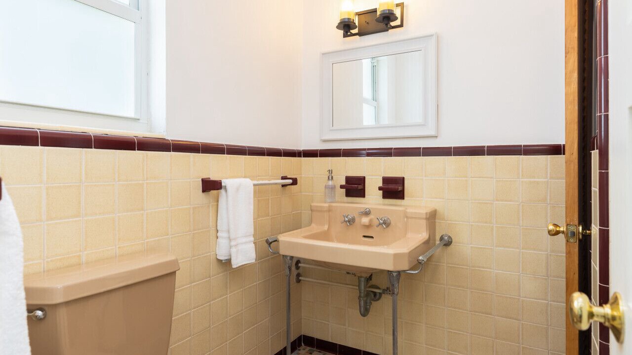 Photo of Bathroom in Islamorada