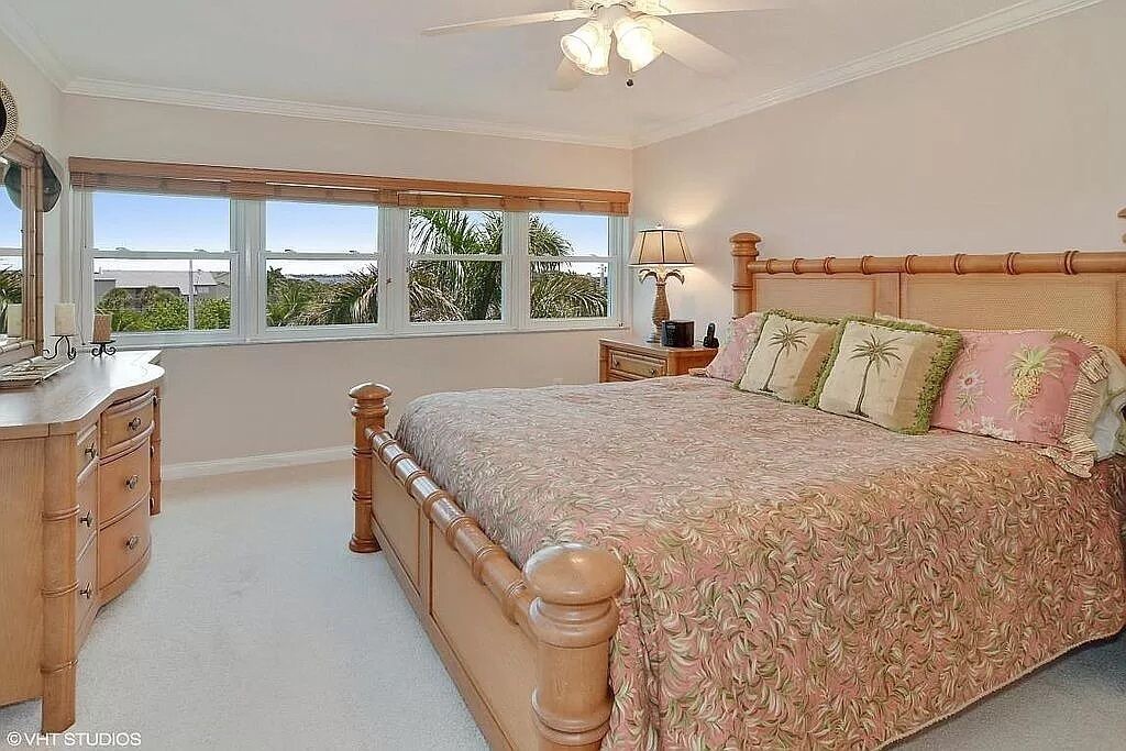 Photo of Bedroom in Stuart