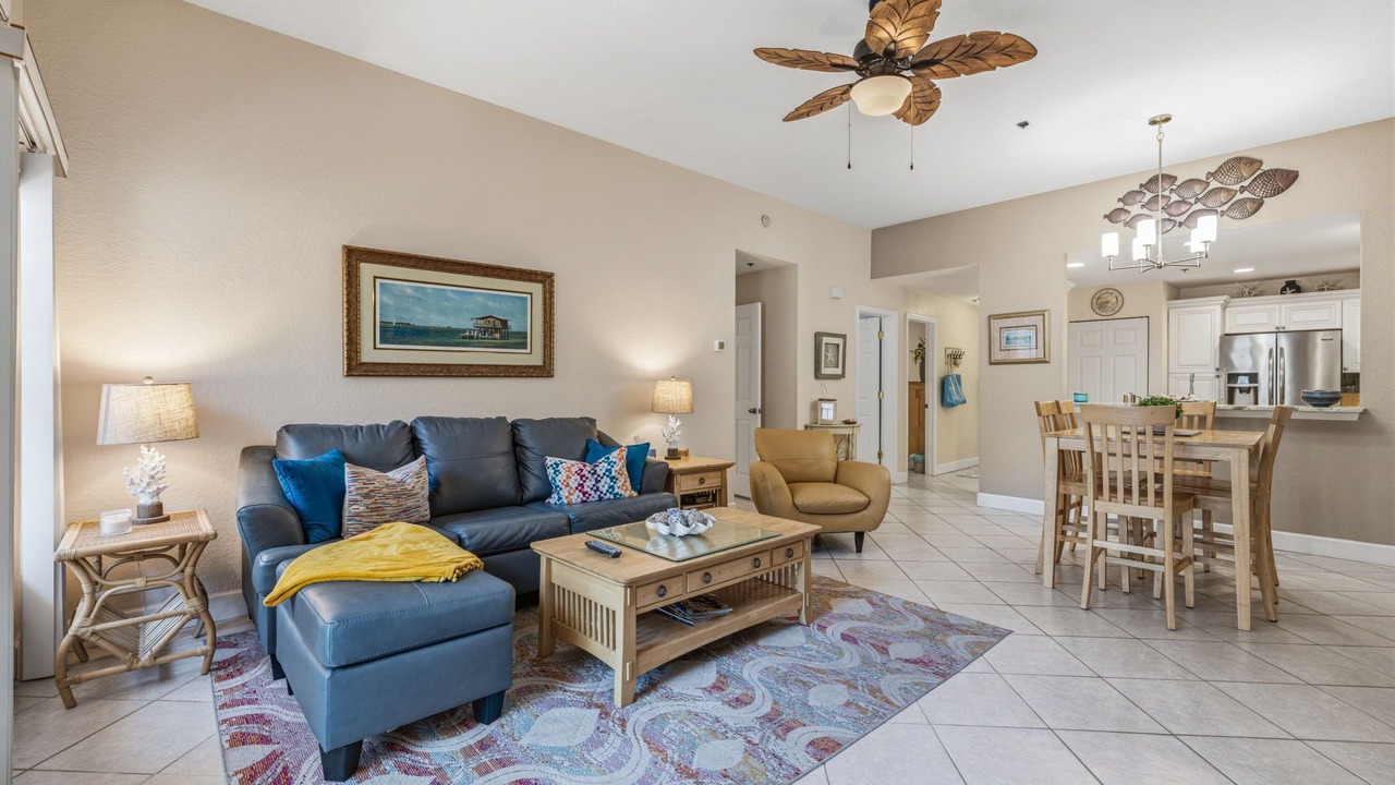 Photo of Livingroom in Independence Square