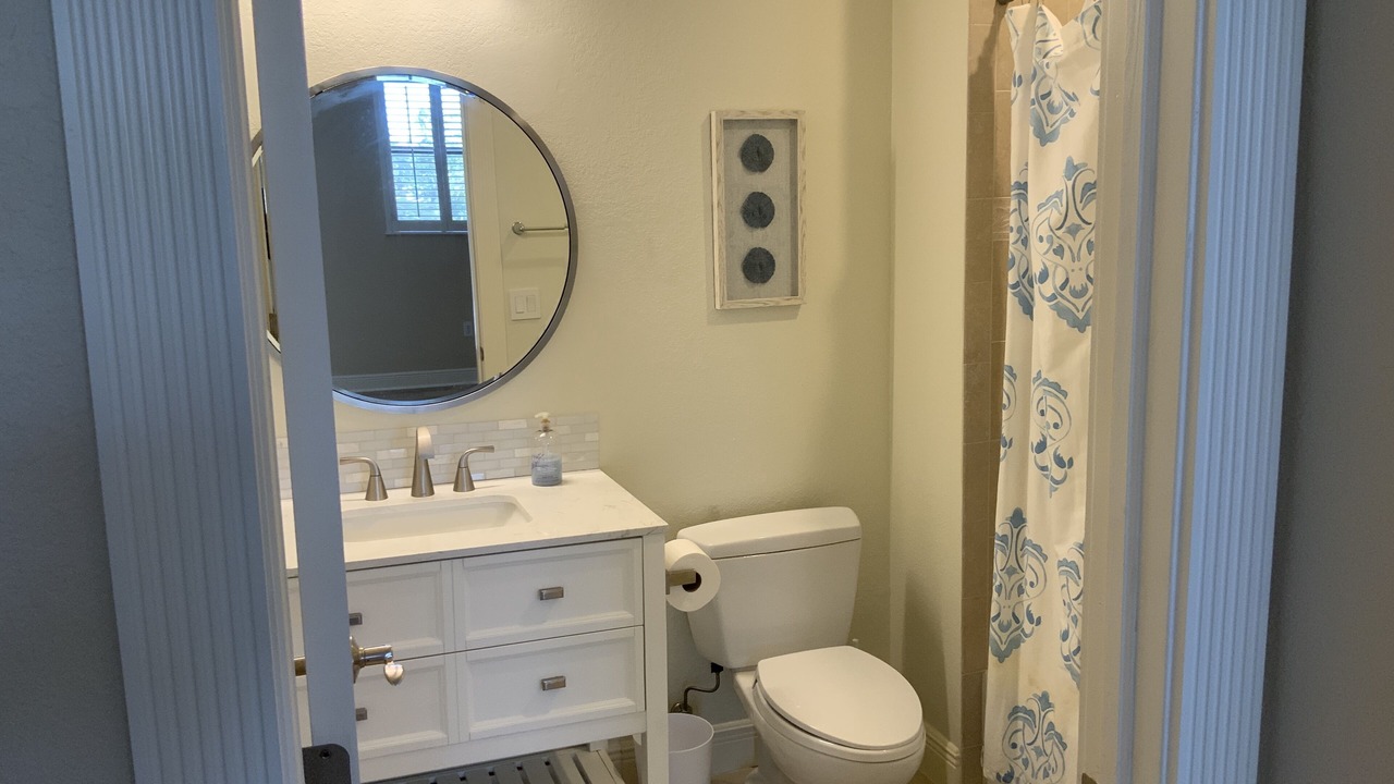 Photo of Bathroom in Vamo