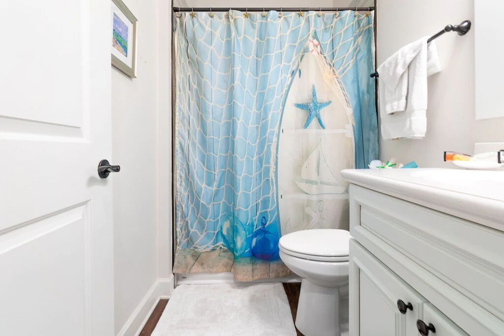 Photo of Bathroom in Marathon