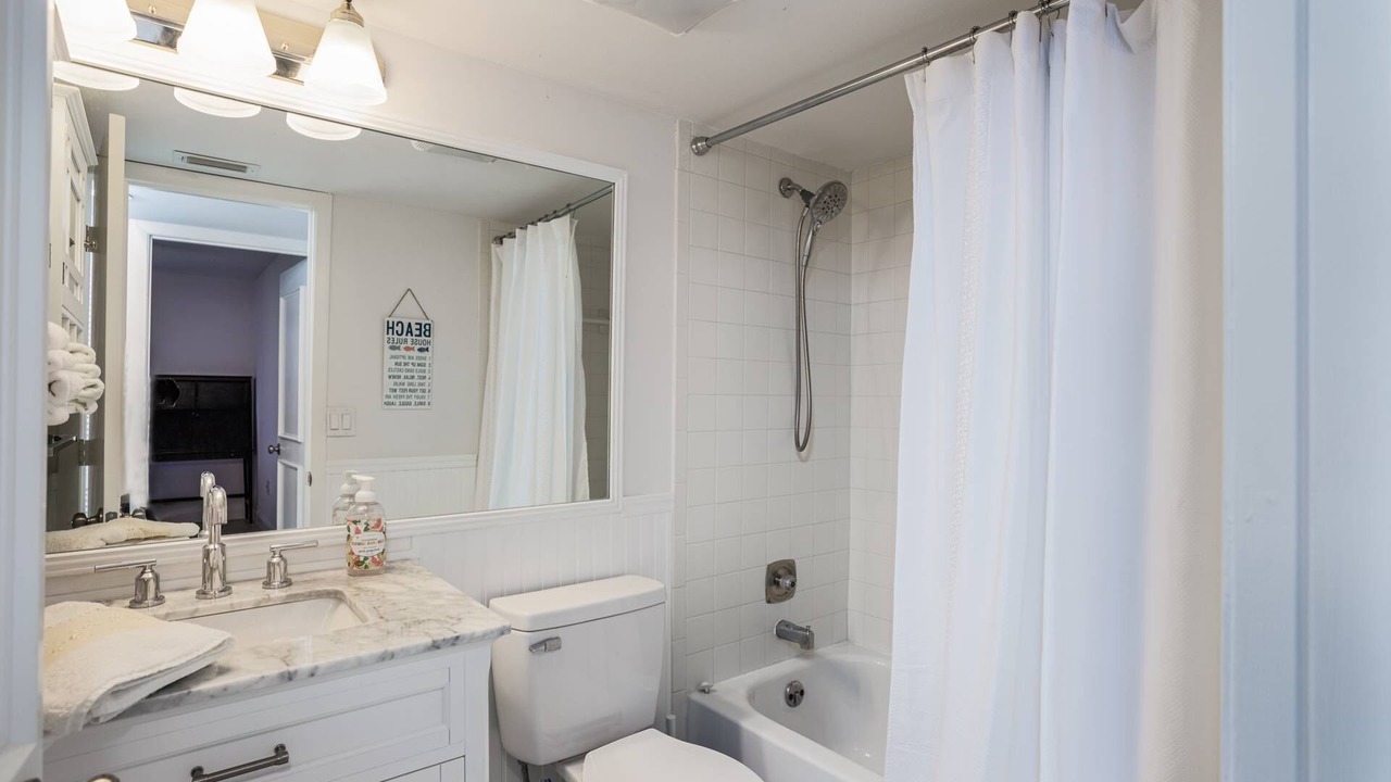 Photo of Bathroom in Sarasota Springs