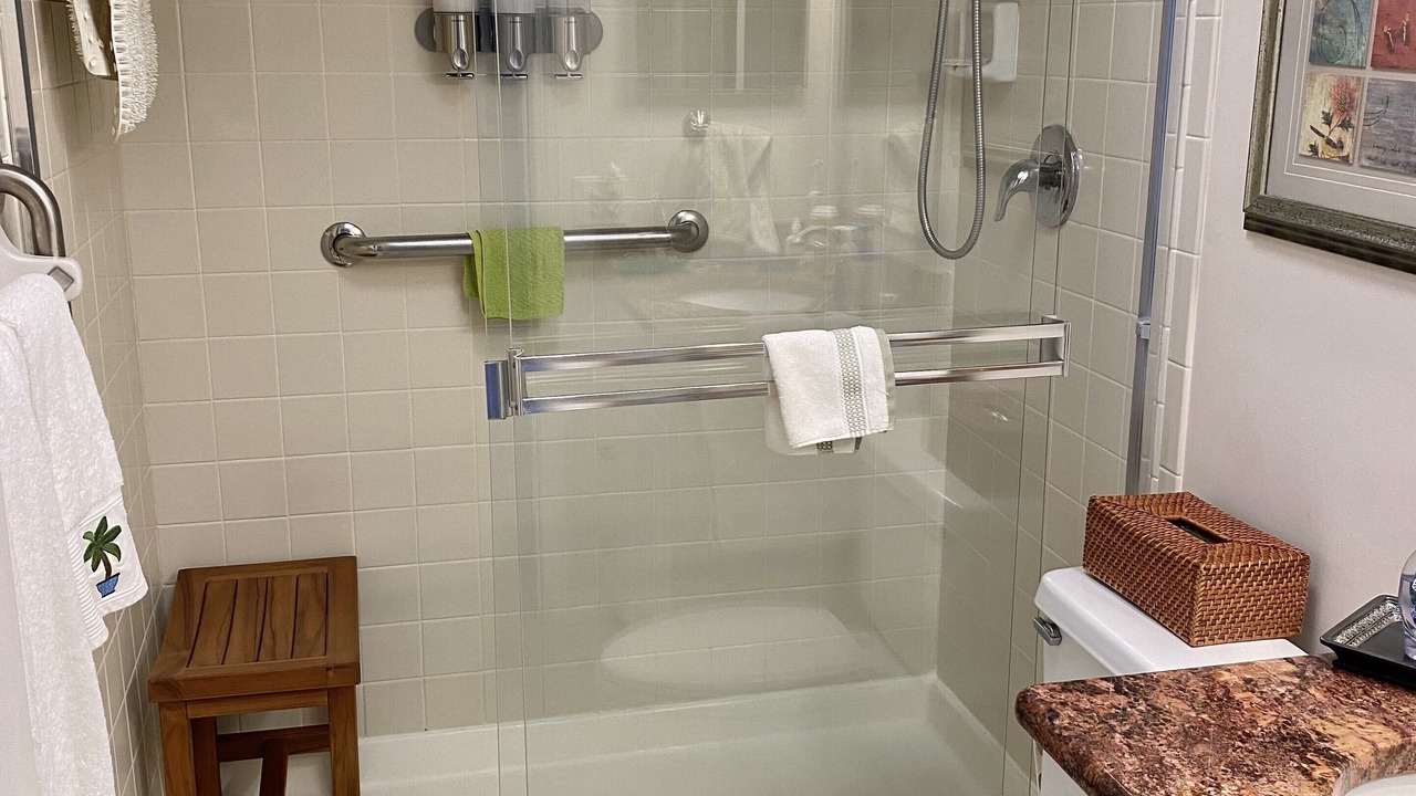 Photo of Bathroom in South Island