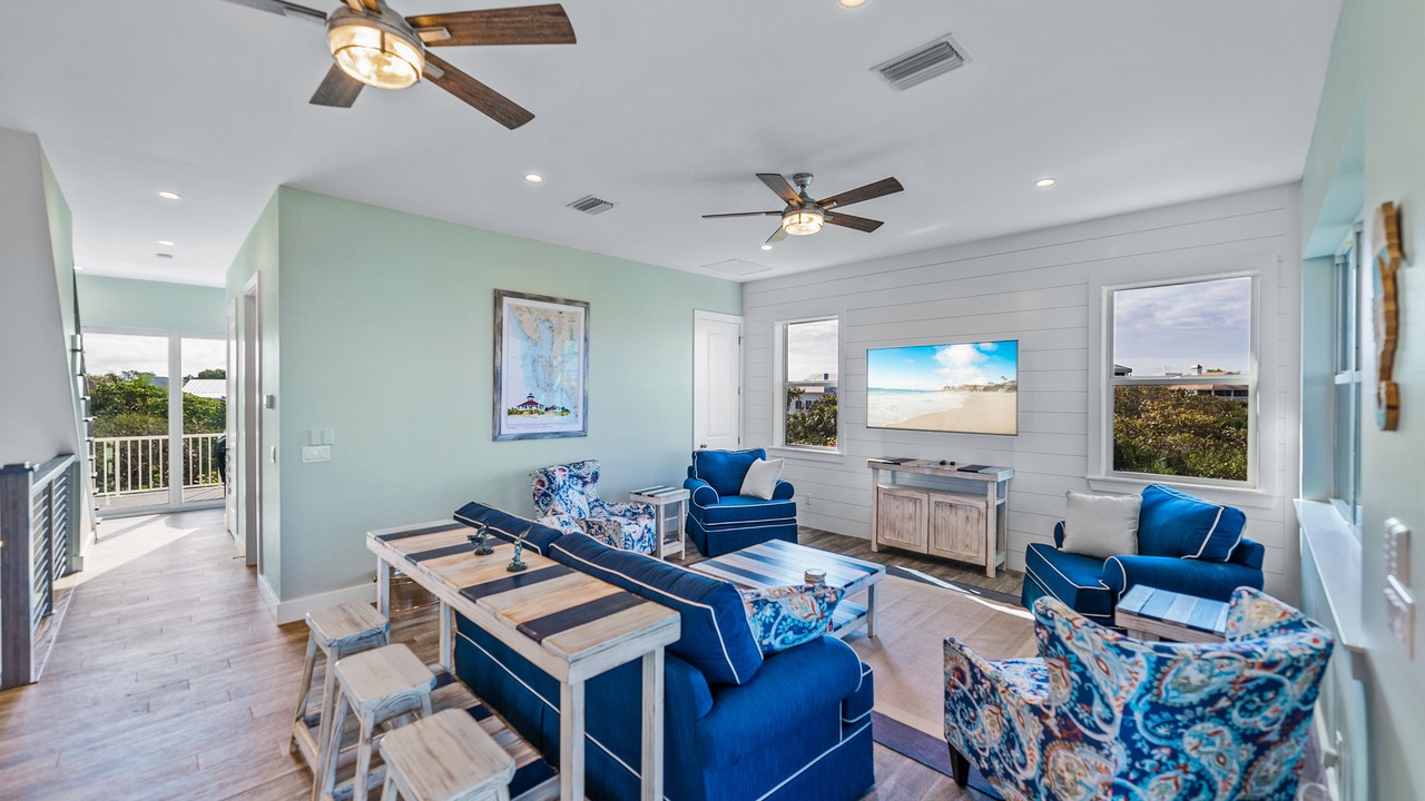 Photo of Livingroom in North Captiva