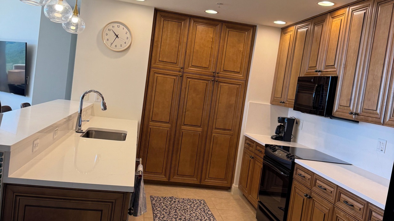 Photo of Kitchen in Cape Harbour