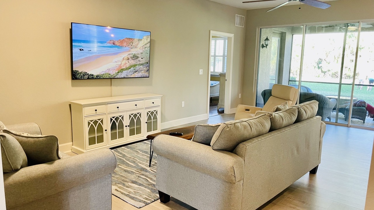 Photo of Livingroom in Naples