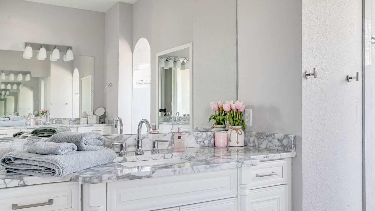 Photo of Bathroom in South Gulf Cove