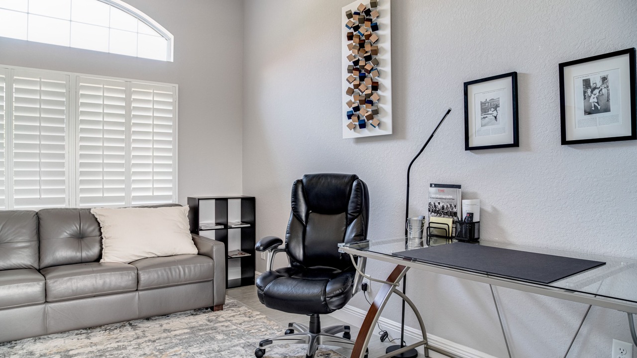 Photo of Livingroom in South Gulf Cove
