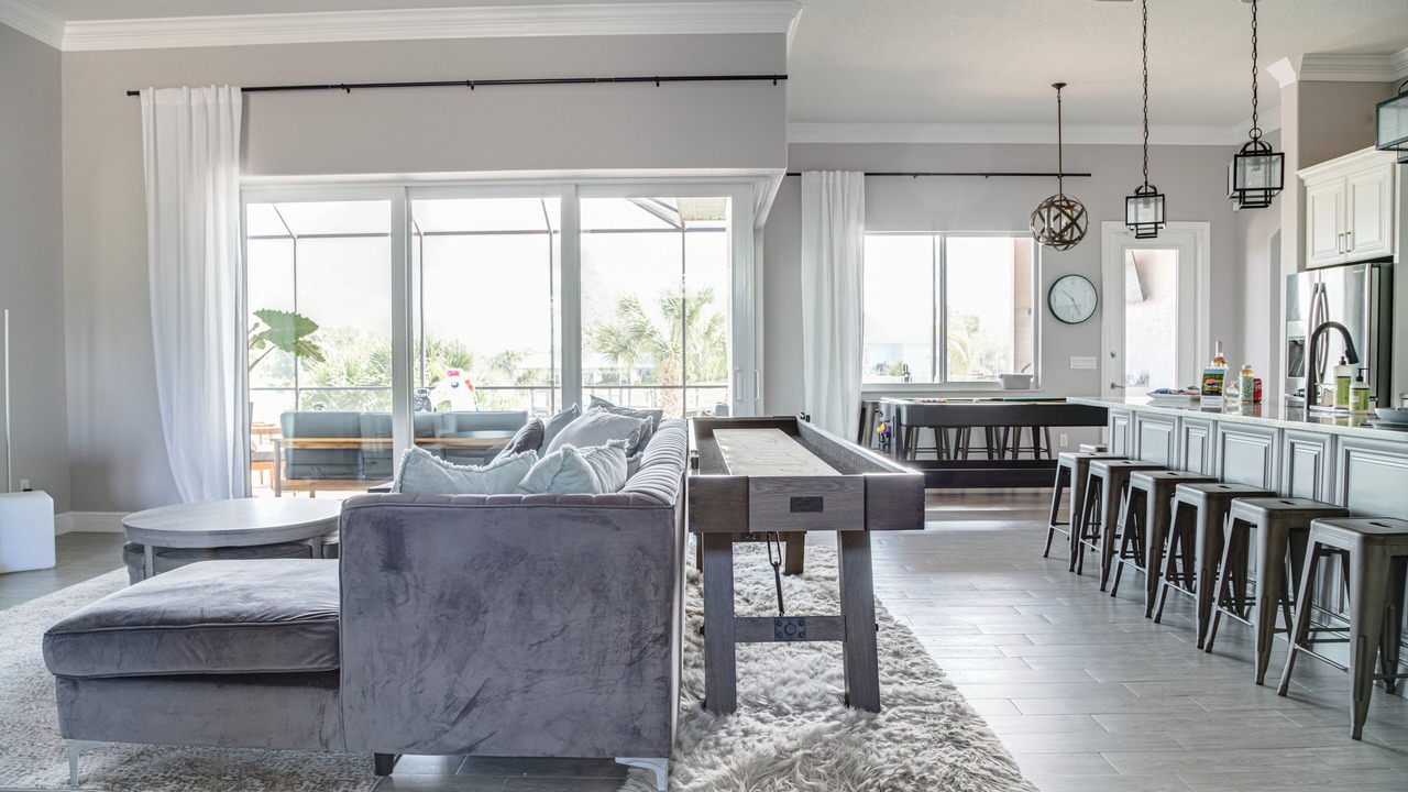 Photo of Livingroom in South Gulf Cove