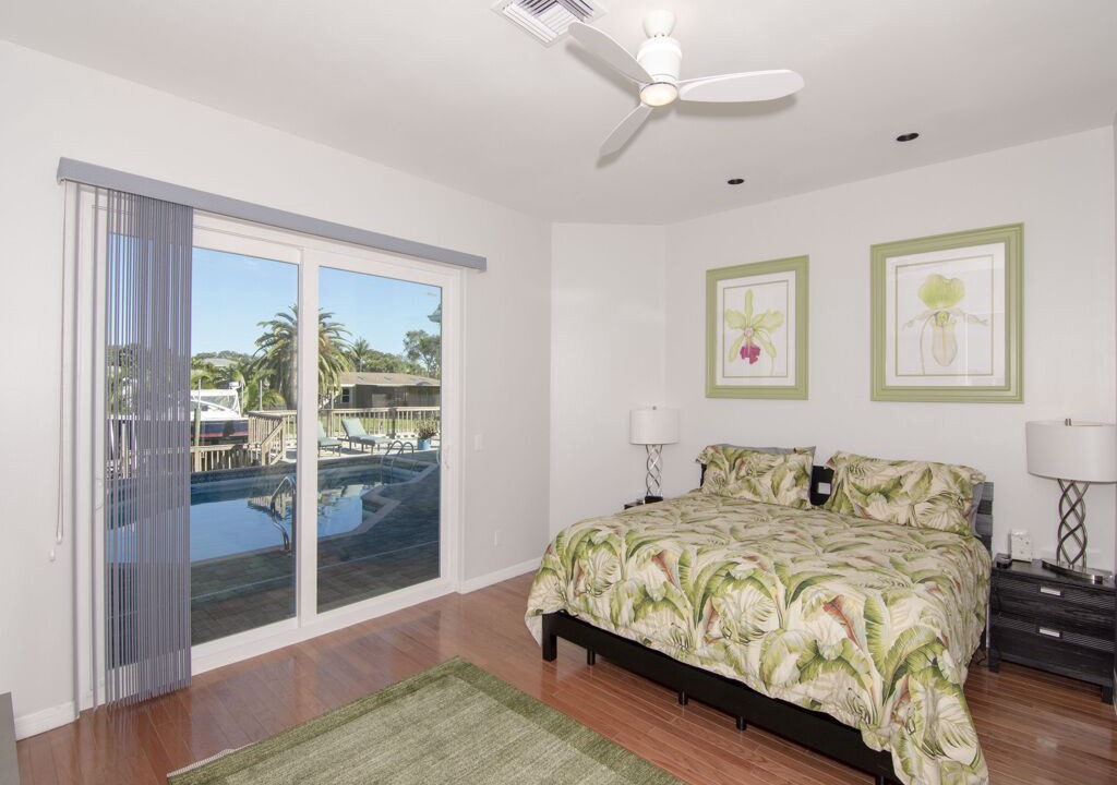 Photo of Bedroom in Silver Shores