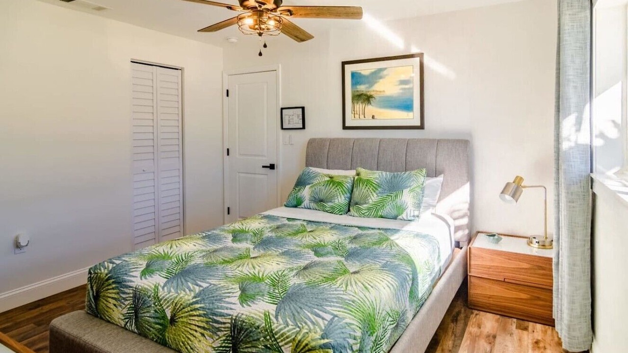 Photo of Bedroom in Golden Beach Estates
