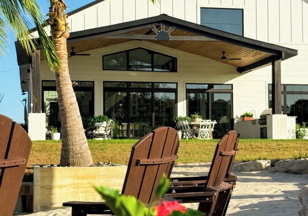 Photo of Outdoor in Sebring