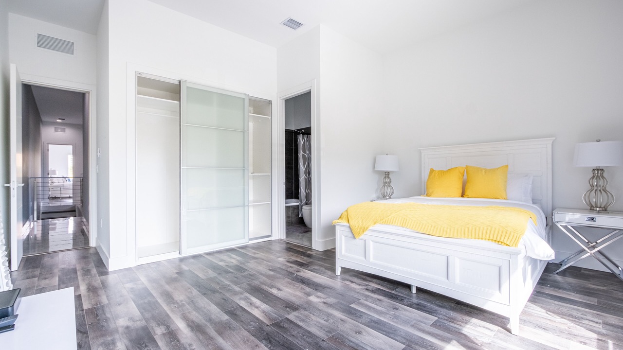 Photo of Bedroom in Coral Way