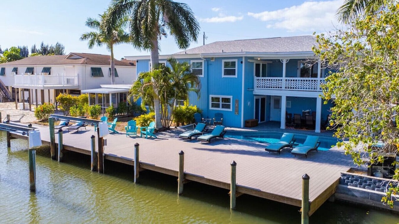 Photo of Outdoor in Mid Island