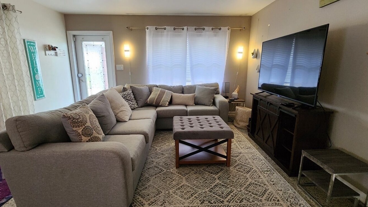 Photo of Bedroom in Indian Beach Sapphire Shores