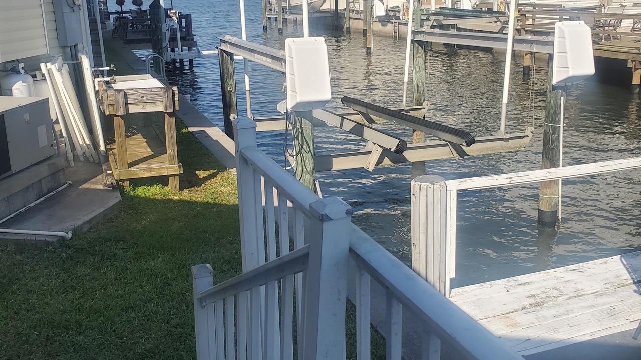 Photo of Patio Balcony in Nettles Island