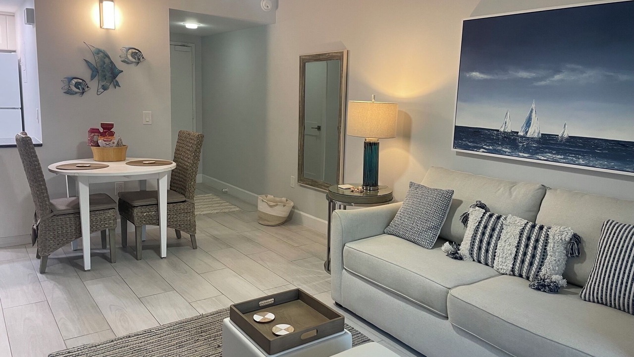 Photo of Livingroom in Marco Island